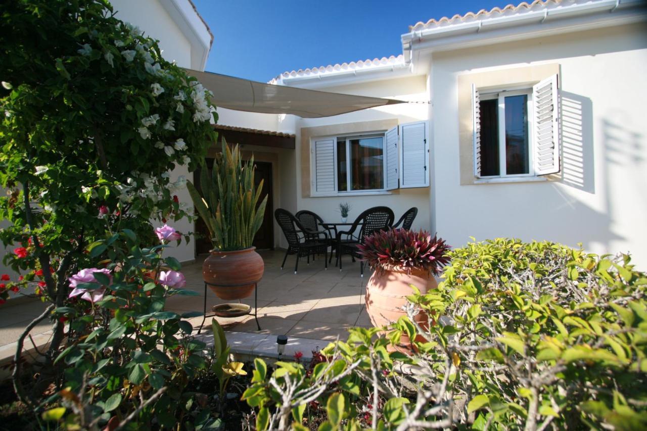 Beach Villa Sofia Neo Chorio Exterior foto